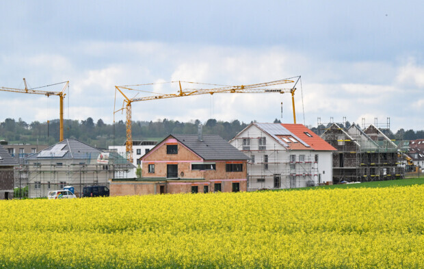 Immobiliensektor vor dem Kollaps: Unerwünschte Kettenreaktion durch das Sondervermögen