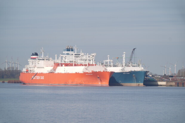 Die große LNG-Lüge – Deutschland investierte Milliarden in überflüssige Infrastruktur