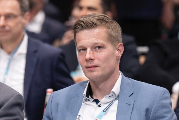 Polizeigewerkschafter Manuel Ostermann fordert radikale Asylwende