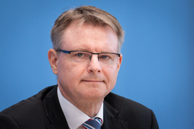 Ökonom Kooths: Regierung gerät in schweres Fahrwasser