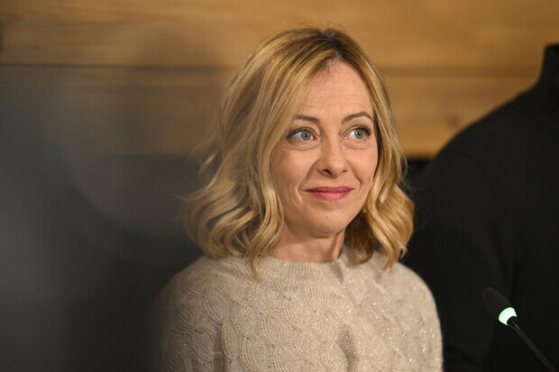 Lex Meloni: EU übernimmt Roms Kurs in der Migrationspolitik