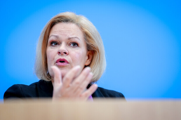 Faesers Solingen-Versprechen: Markige Sprüche, aufgeflogen