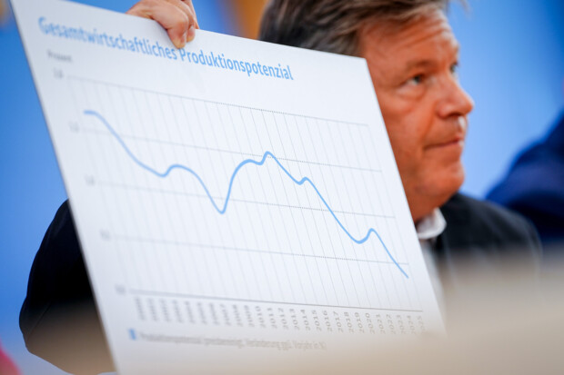 Deutsche Wirtschaft in der größten Krise der Geschichte der Bundesrepublik