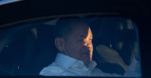 Olaf Scholz oder Bundeskanzler ohne Eigenleben