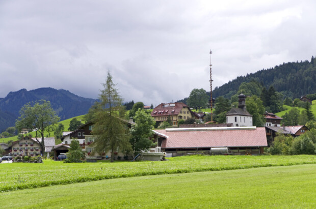 Aufstand auf dem Dorf: Gunzesrieder wollen gegen Zuweisung von Zuwanderern klagen