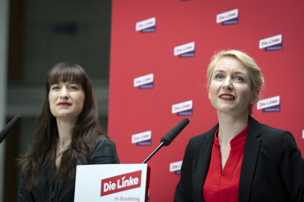 Sie fordern den Systemwechsel – und was macht der Verfassungsschutz?