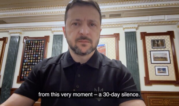 Selfie-Video um 23 Uhr: Auch Selenskyj will Waffenruhe für 30 Tage