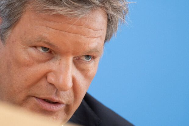 Northvolt: Wie Habeck kritische Abgeordnete mundtot machen wollte