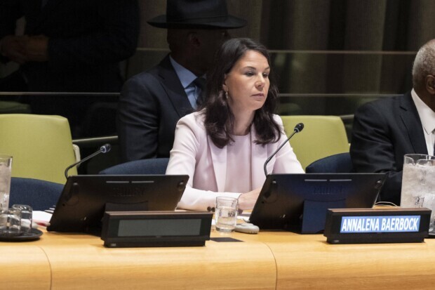 Und Annalena Baerbock blamiert Deutschland weiter in der Welt