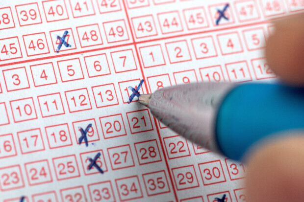 Leben ist wie Lotto – doch die Kreuze macht der Funktionär