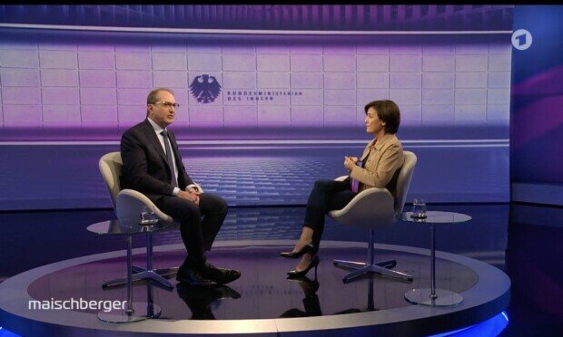 Maischberger prallt an Dobrindt ab