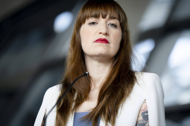 Bundestag lehnt Linke Reichinnek zu recht ab und offenbart trotzdem ein Problem