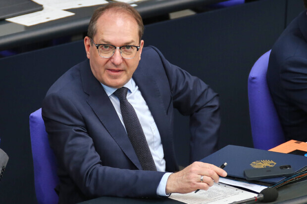 Regierung will Pullfaktoren abschaffen: “Die Integrationsfähigkeit unseres Landes ist erreicht”