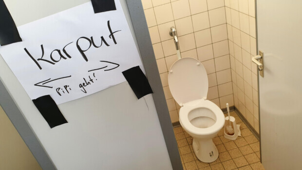 Kein Geld: Berlin lässt Schultoiletten nicht mehr putzen