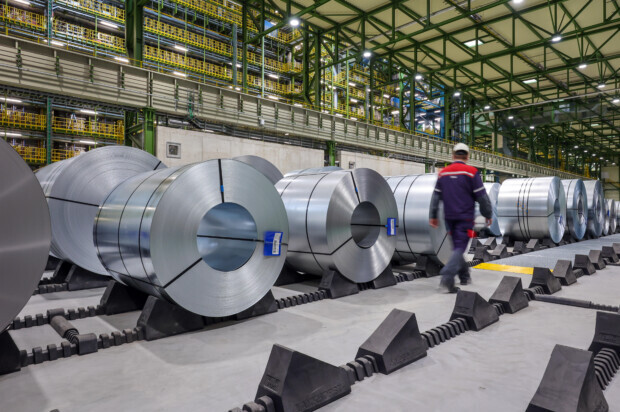 Tiefe Krise in der Metall- und Elektroindustrie: 60.000 Jobs weg – kein Ende in Sicht