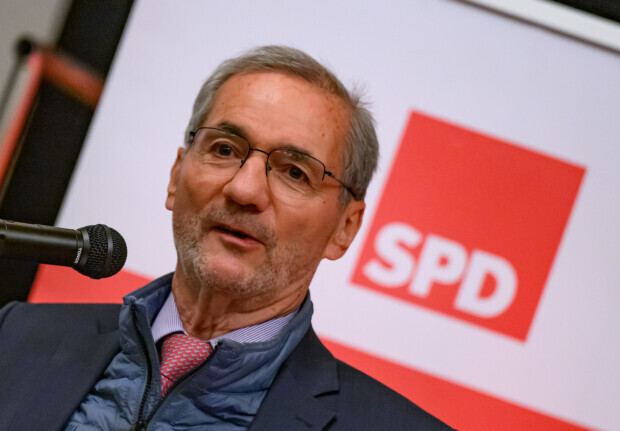 Platzecks brisante Moskau-Reisen gehen weiter