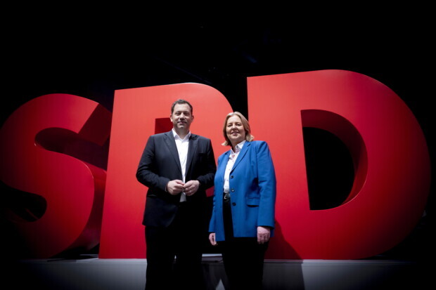 Lars Klingbeil und Bärbel Bas kassieren im Jahr je 520.000 Euro