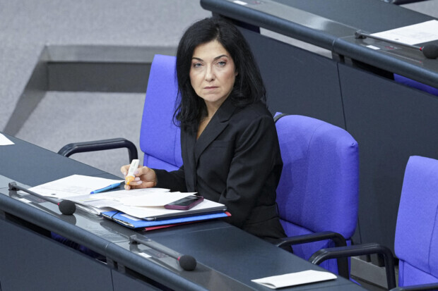 Alarmstimmung: Chinesen wollen deutsches Gas-Netz