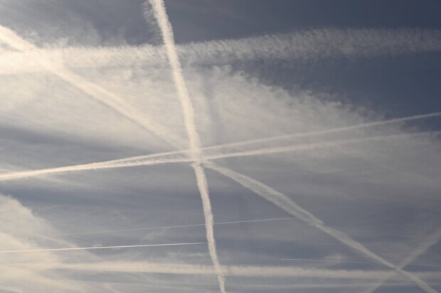 Die EU und die große Kondensstreifen-Verschwörung