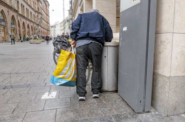 Immer mehr Rentner brauchen Sozialhilfe