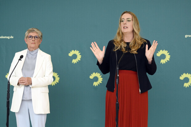 „Das wird ihn geheilt haben“ – Zur Strafe muss Jens in die Ecke, mit dem Gesicht zur Wand