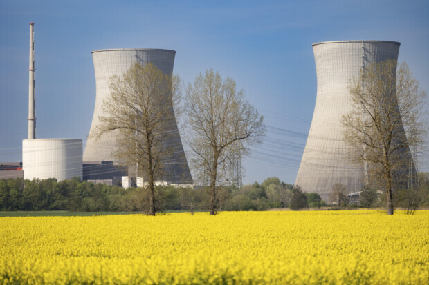 Applaus für den Abbruch: Die nächste Kühlturmsprengung steht an