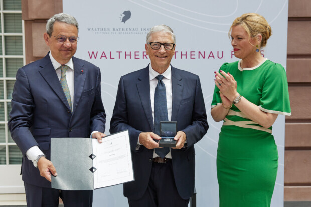 Regierung zahlt 630 Millionen Euro an die Gates-Stiftung