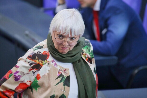 Ex-Kulturstaatsministerin Roth förderte Journalismus-Projekte mit 8,5 Millionen Euro