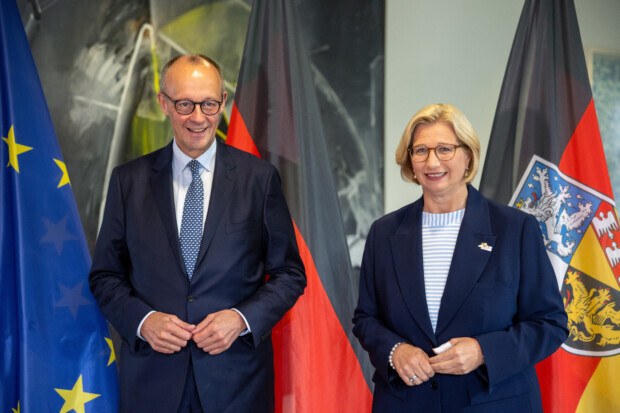 CDU, CSU und SPD scheitern an den Problemen des Landes