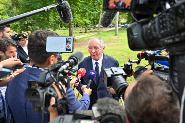 Frankreichs Finanzminister warnt vor möglichem Bailout