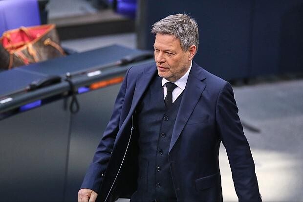 Habeck gibt Bundestagsmandat zurück