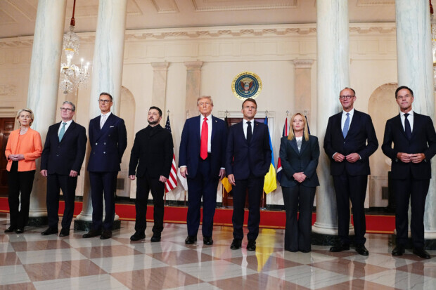 Trump führt Merz und Co wie Marionetten am Faden