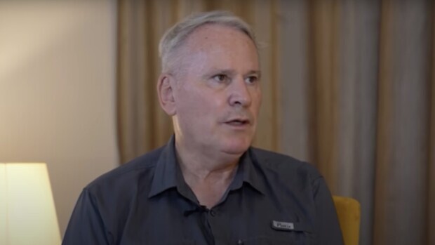 Britischer Oberst a. D. spricht von drohendem Bürgerkrieg