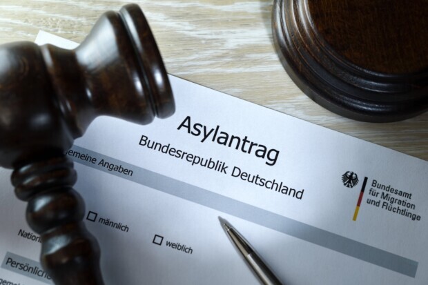 Richterbund: Starke Zunahme der Asylklagen überlastet Gerichte