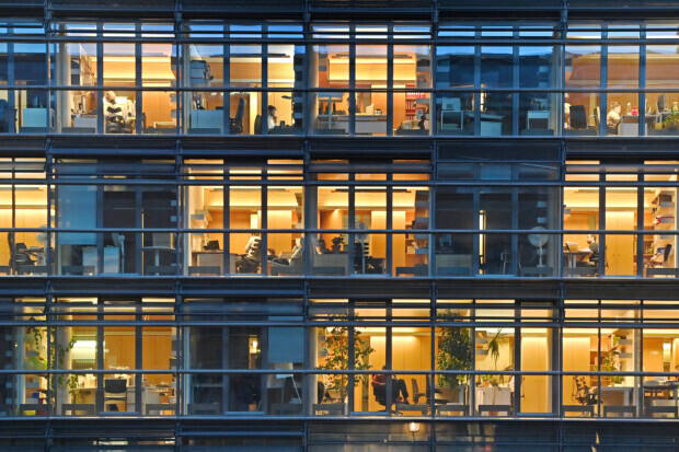 Deutsche bereit zu Mehrarbeit – wenn die Abgabenlast sinkt