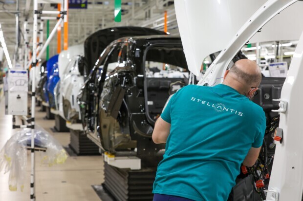 Die zwei Welten der Autobauer