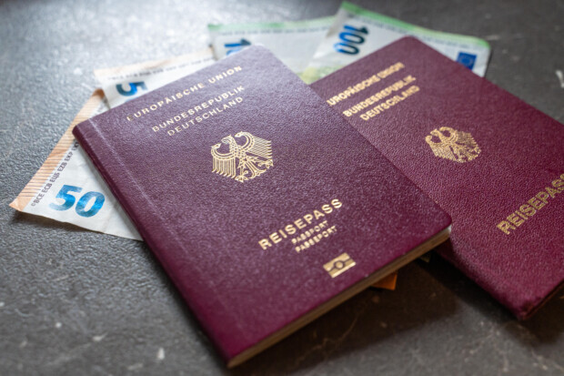 Mit Betrug zur Staatsbürgerschaft – tausende Fälle in Deutschland