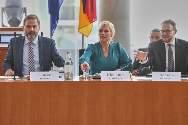 Ein Blick hinter die Kulissen der Corona-Bundes-Enquete