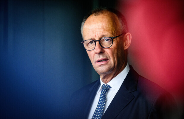Wie Friedrich Merz unsere Grundrechte an die WHO verschenkt