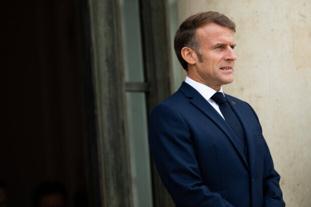 Frankreich verharrt in Schockstarre