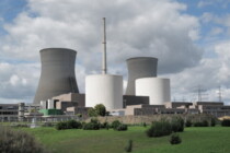 Symbolträchtige Sprengung der Kühltürme in Gundremmingen