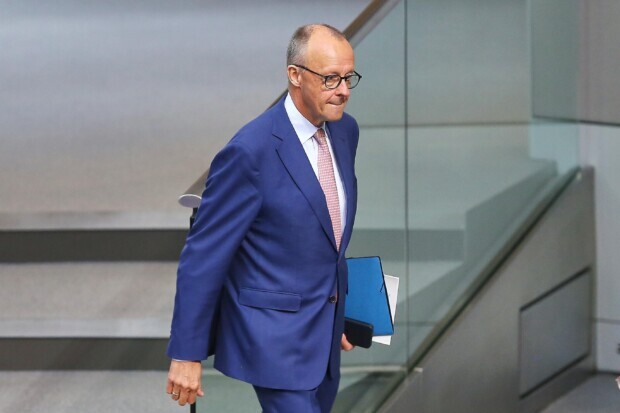 Unzumutbare Kosten durch die Rente: Junge CDU-Abgeordnete rebellieren gegen Merz