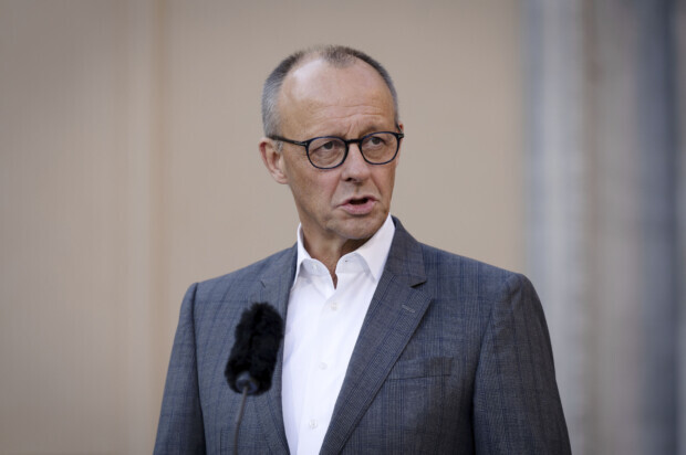 Kanzler warnt vor Kriegsgefahr: „Wir sind nicht mehr im Frieden“