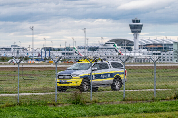 „Verdächtige Flugbewegungen“: Airport München erneut gesperrt