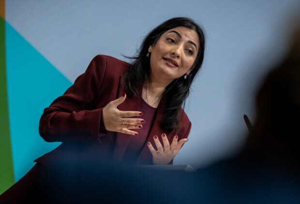 Wie die Bundesregierung Deutschlands Gesundheitssystem ruiniert, aber von der Weltrettung nicht ablassen will