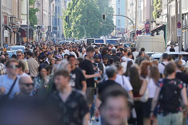 Meinungsfreiheit? Nicht einmal die Hälfte der Deutschen glaubt daran