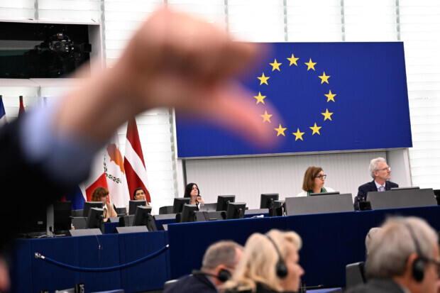 Europaparlament schwächt Lieferkettengesetz ab