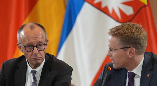 Wadephul allein zu Hause