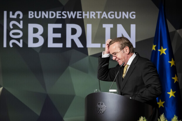 Eiertanz um die Wehrpflicht: „Ein Dokument des Zauderns und Zögerns“