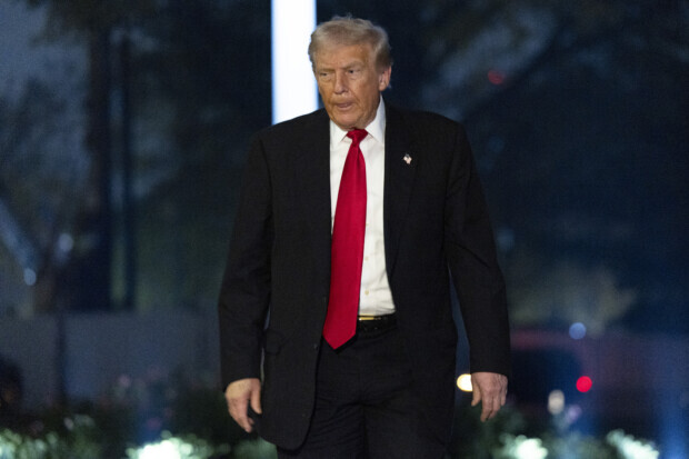 Trump an BBC: Entschuldigen oder Klage auf eine Milliarde Dollar Schadensersatz